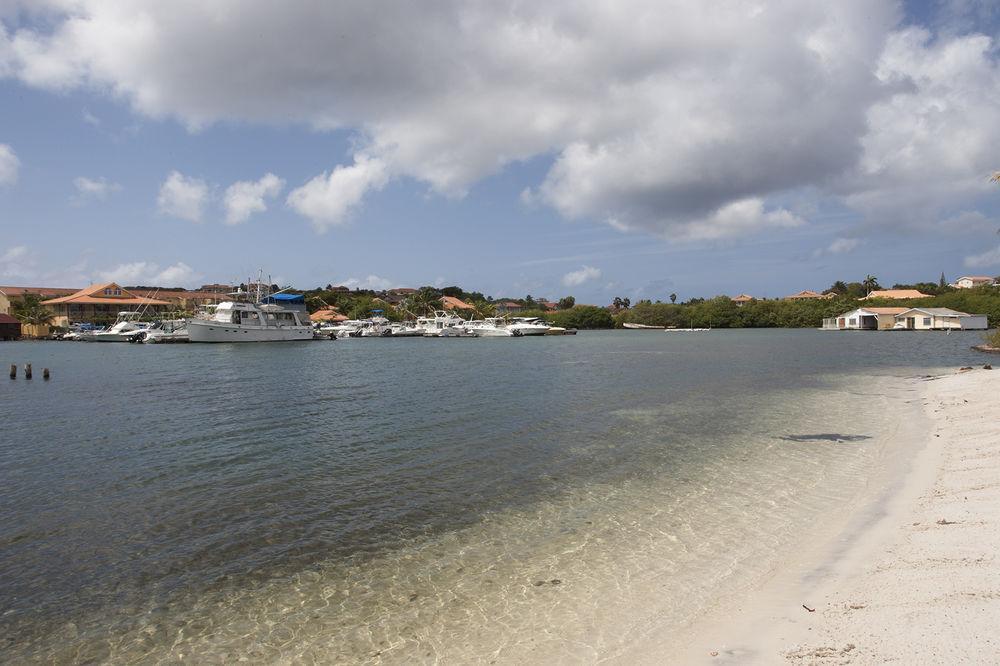Apartment Spanish Water Beach