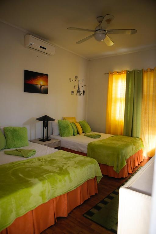 Apolonia Boutique Curacao Willemstad