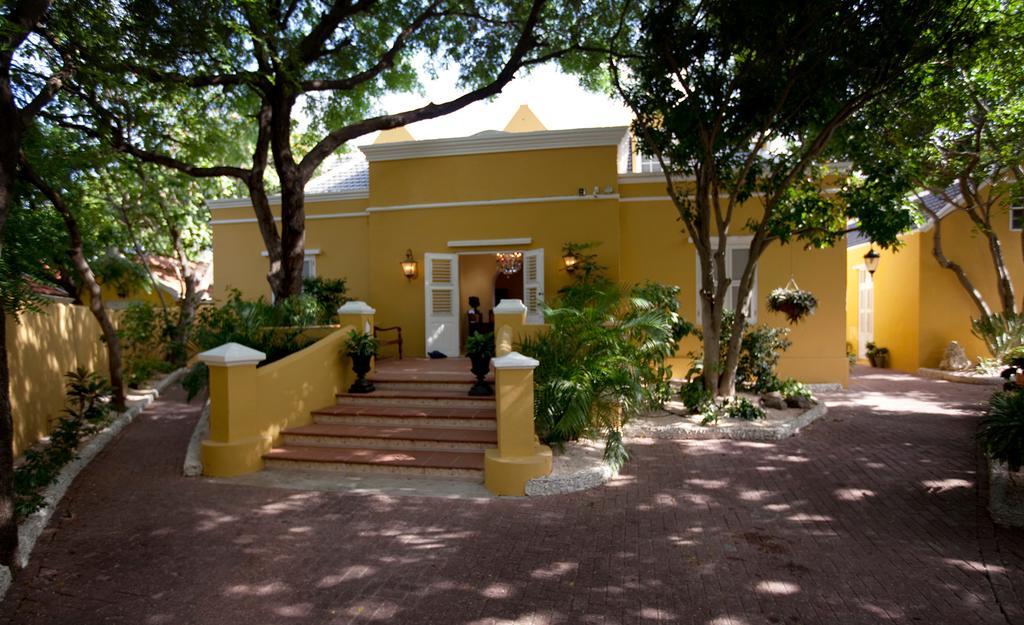 Sirena Bay Estate * Willemstad