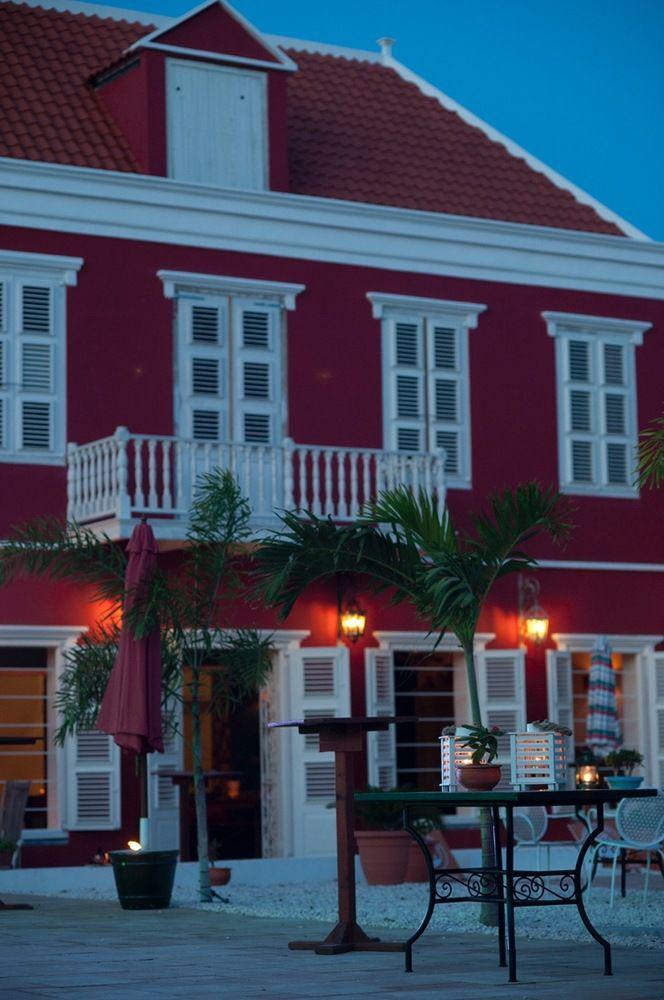 Acomodação com café da manhã  Tokara 4*