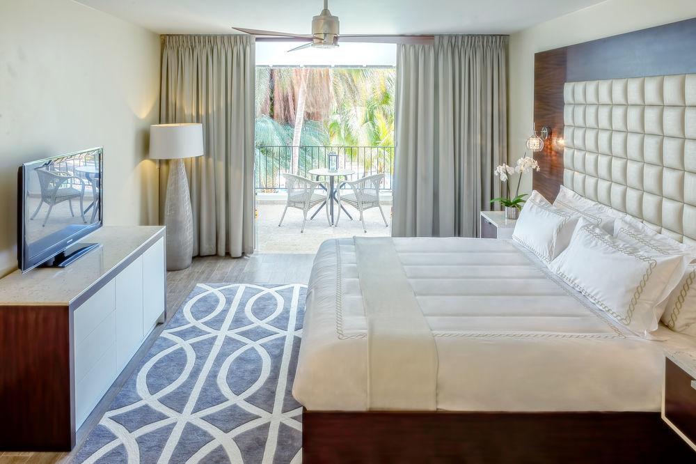 Floris - & Club - Adults Only Resort 4*