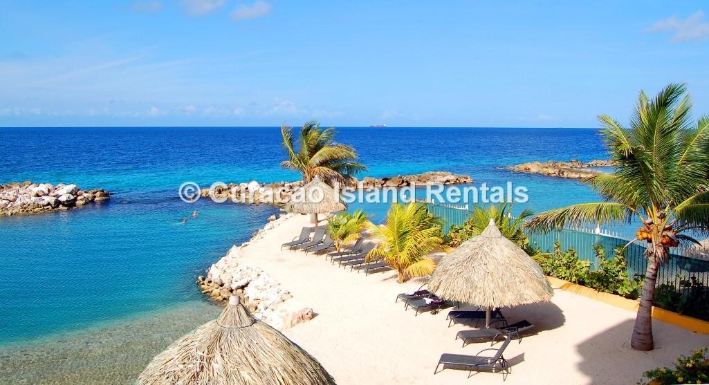 The Strand Luxury Condominiums Apartment *