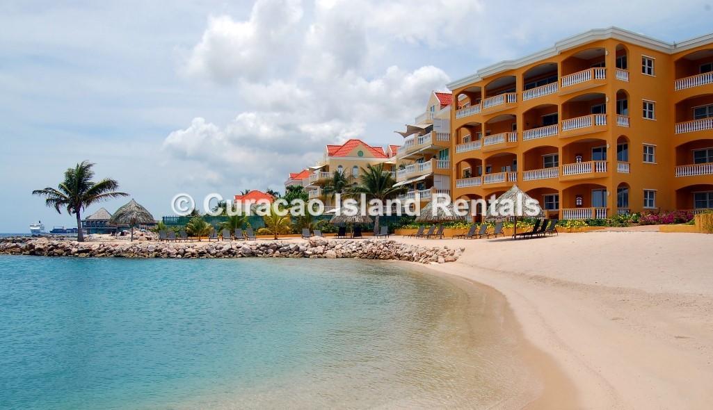 Apartment The Strand Luxury Condominiums *