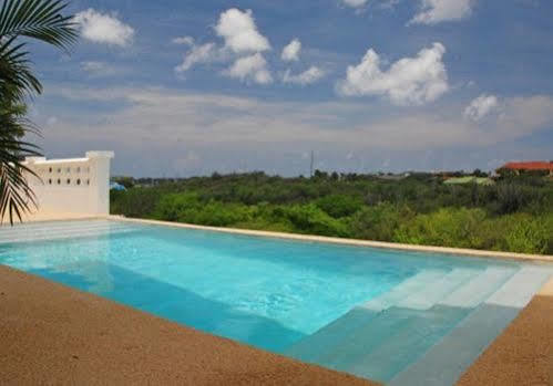 Champartments Resort - Villa & Appartementen Dom Perignon Resort 3*