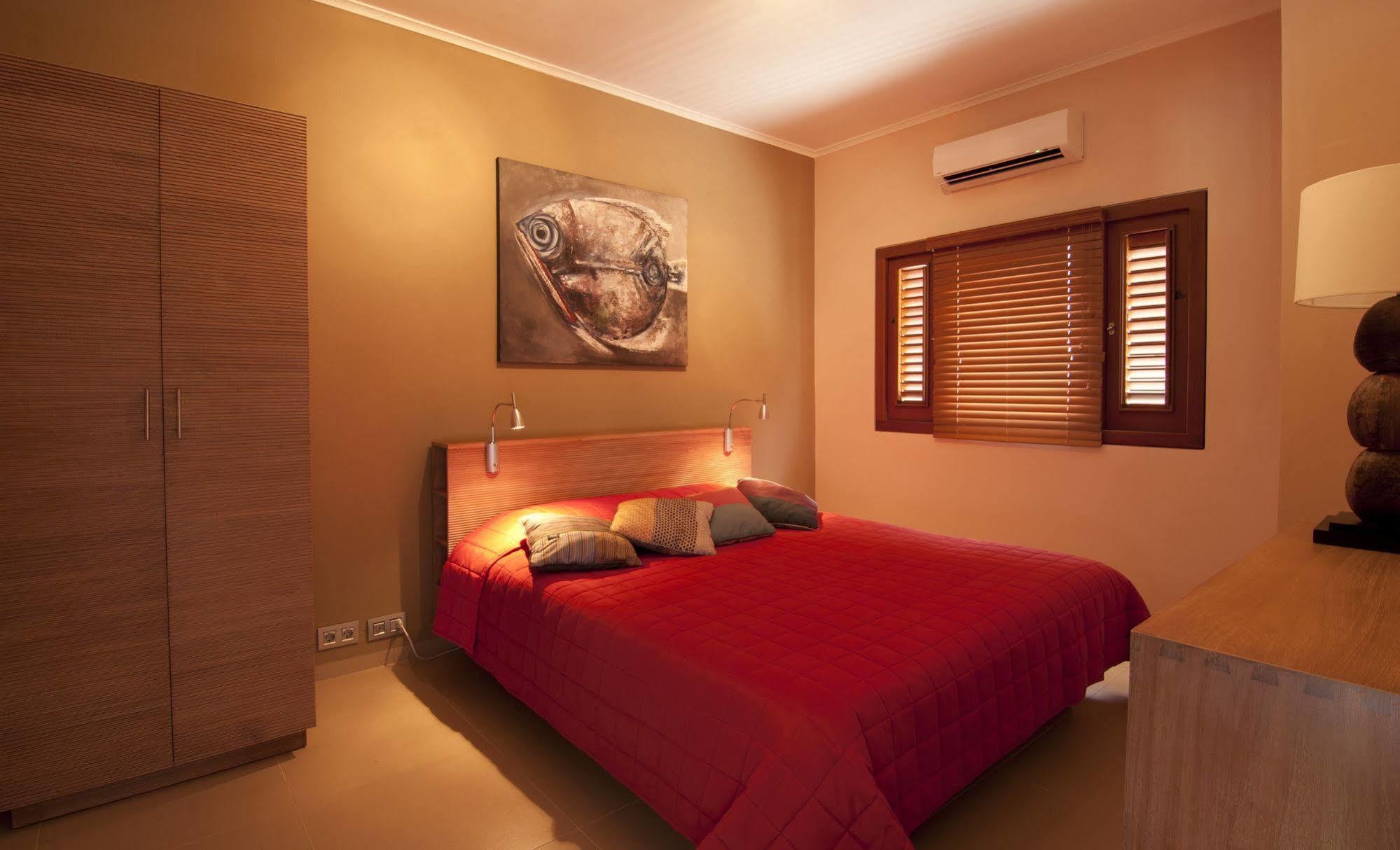 Hotel La Maya Beach Curacao 3*