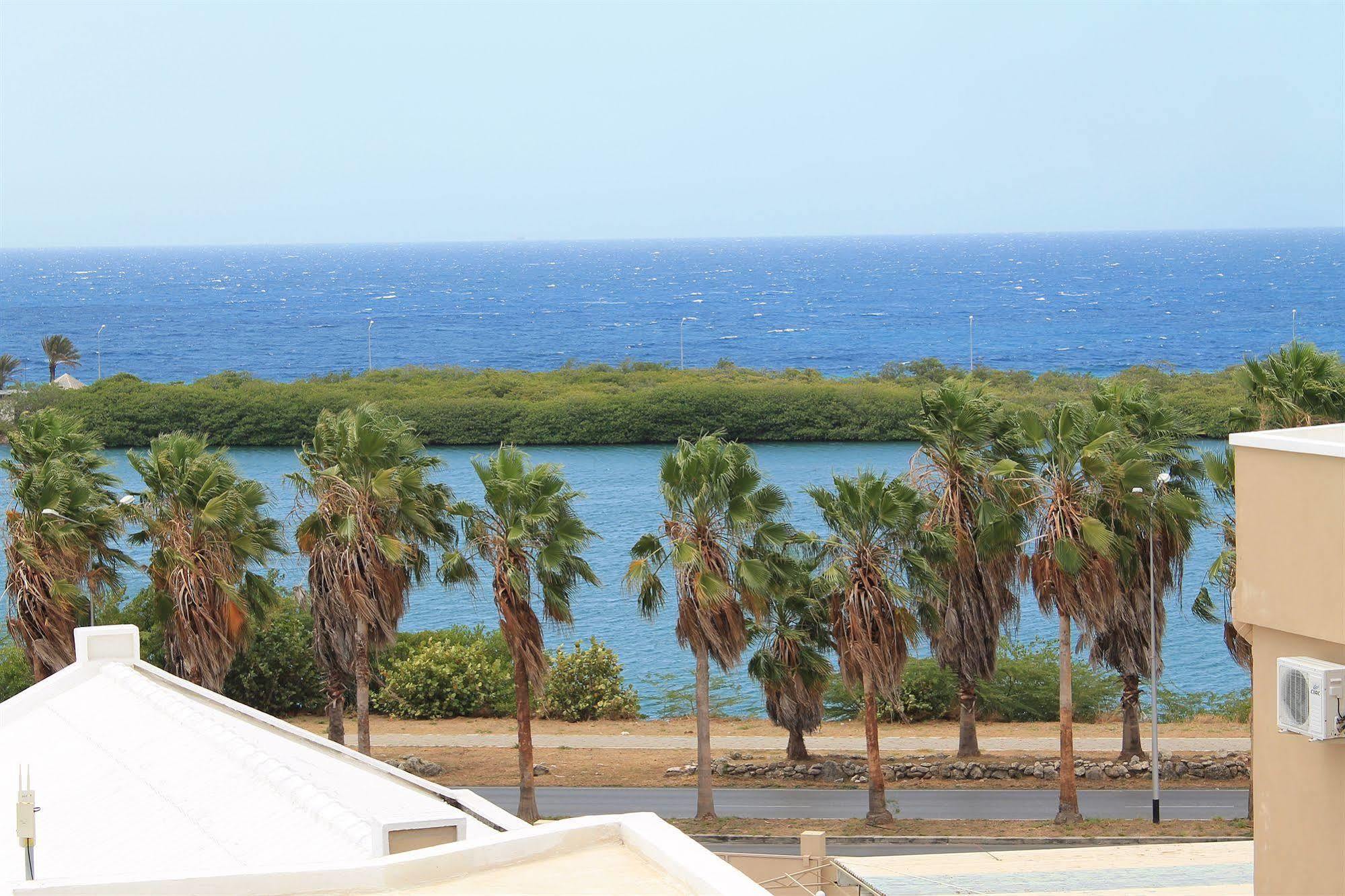 Piscadera Seaview 3*