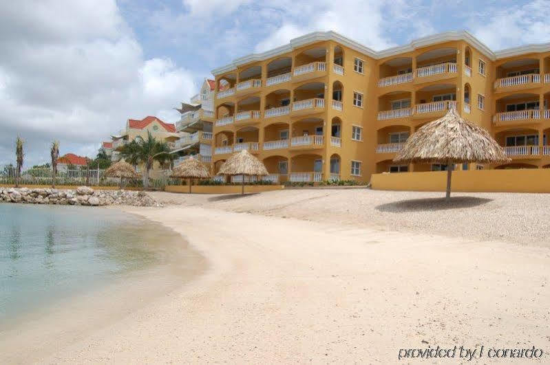 Apartment The Strand Luxury Condominiums