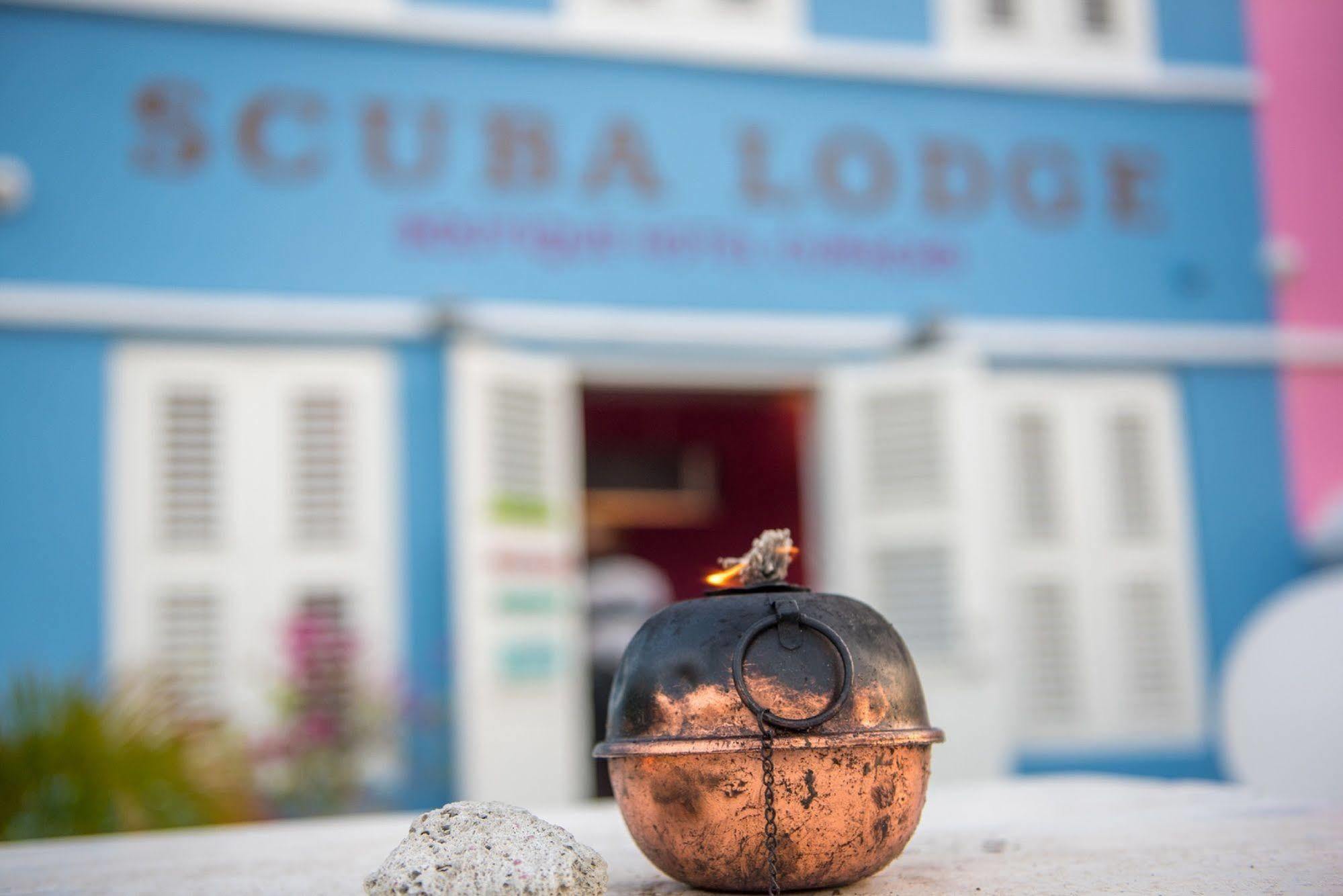 Scuba & Hotel