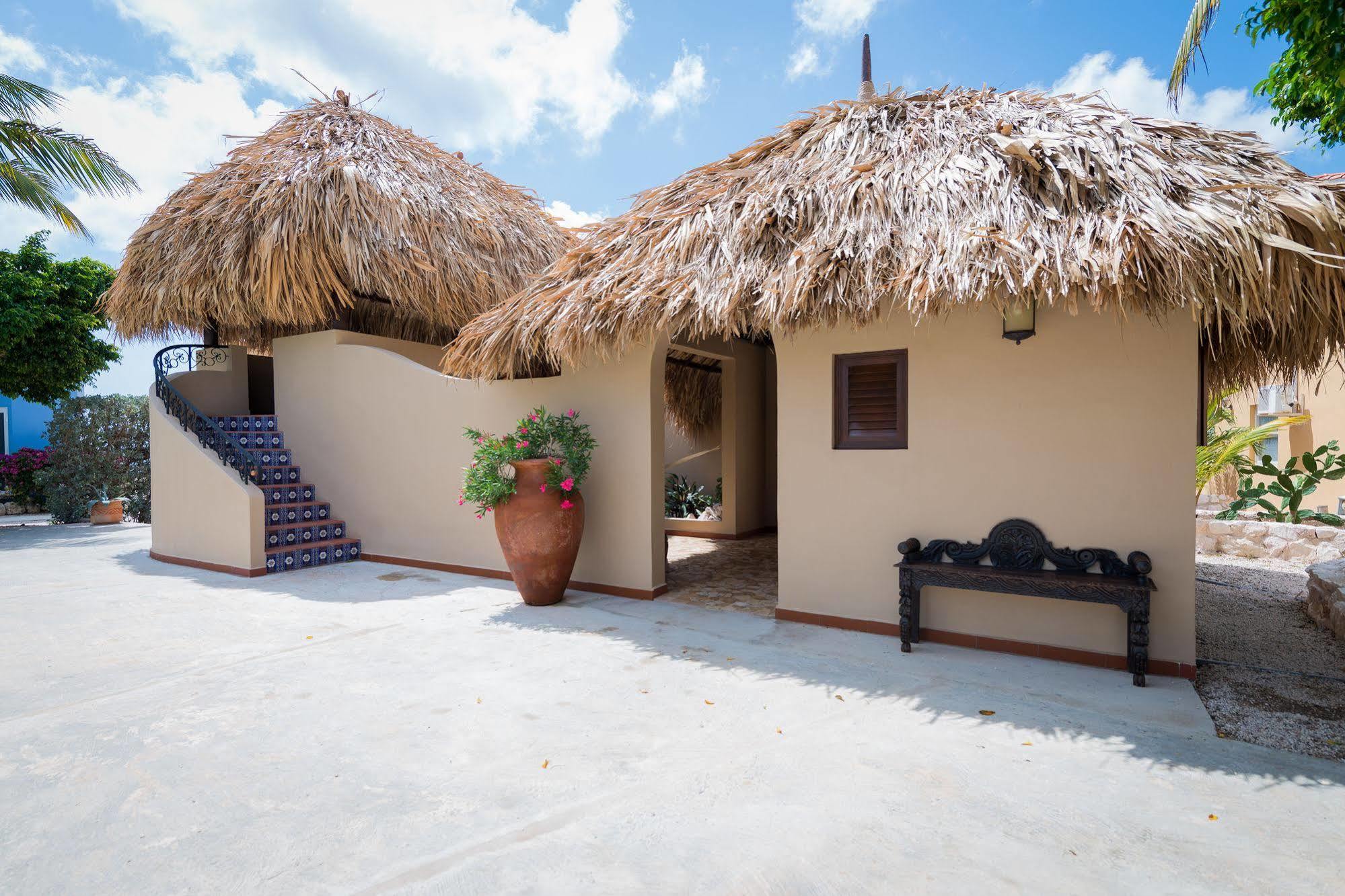 Lagun Blou Dive And Beach Resort Lagun