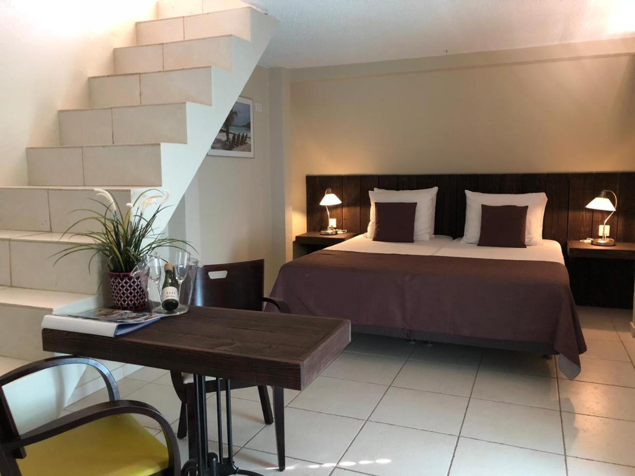 Hemels Curacao * Willemstad