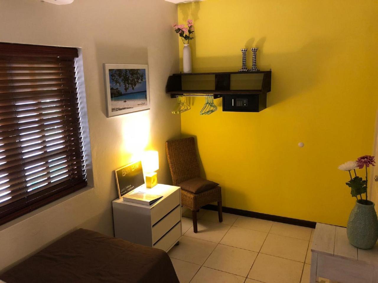 Hemels Curacao * Willemstad