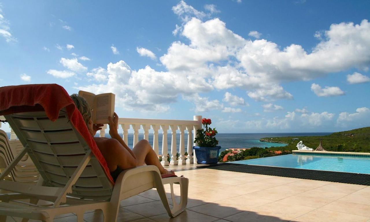 Zeezicht Curacao Villa