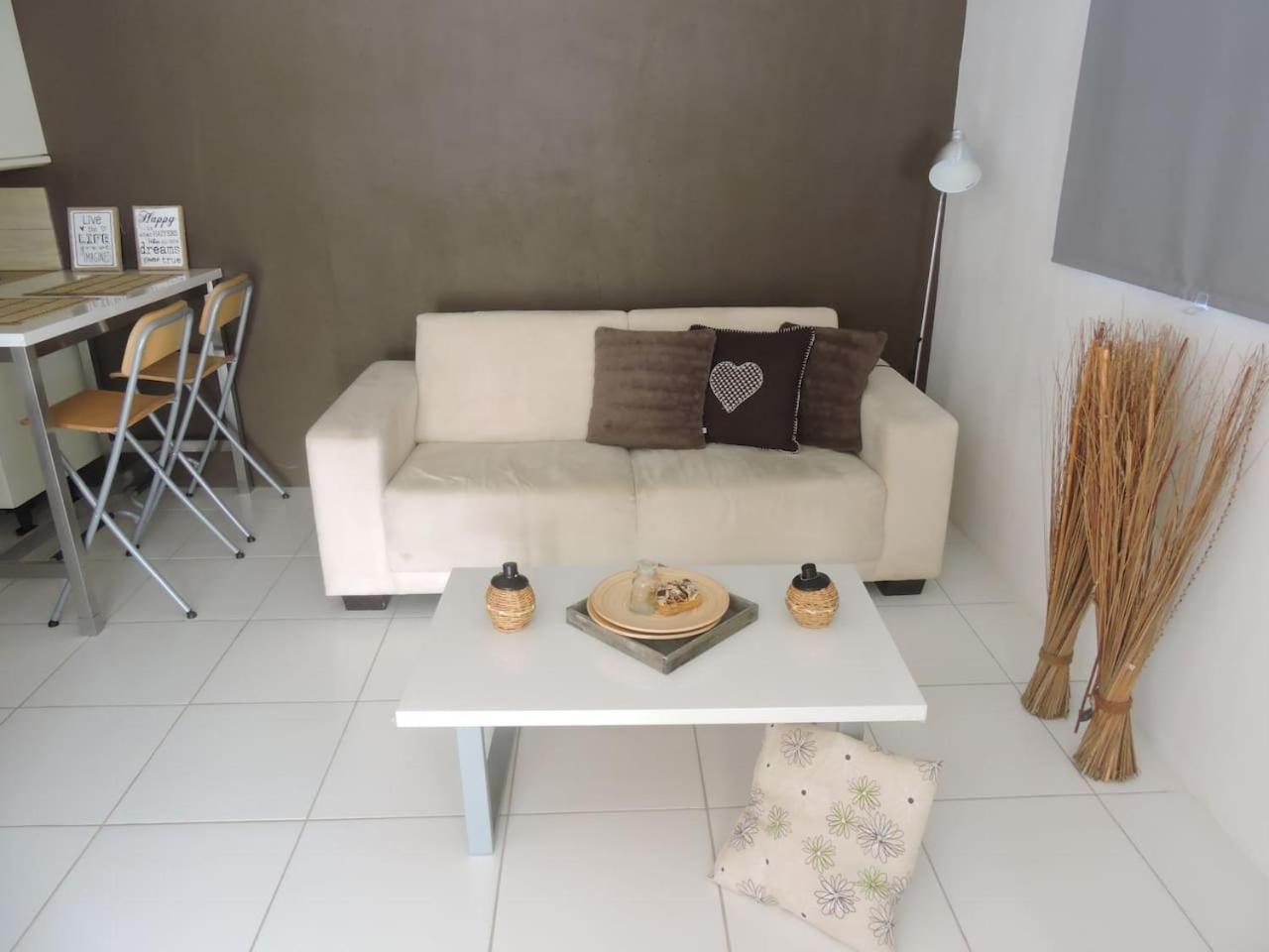 Bonita Rancho 2 *