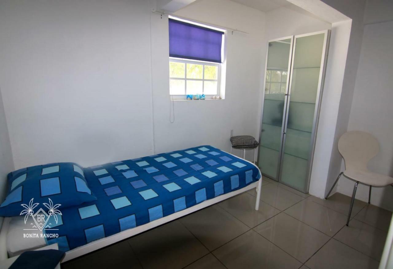 Bonita Rancho 5 *