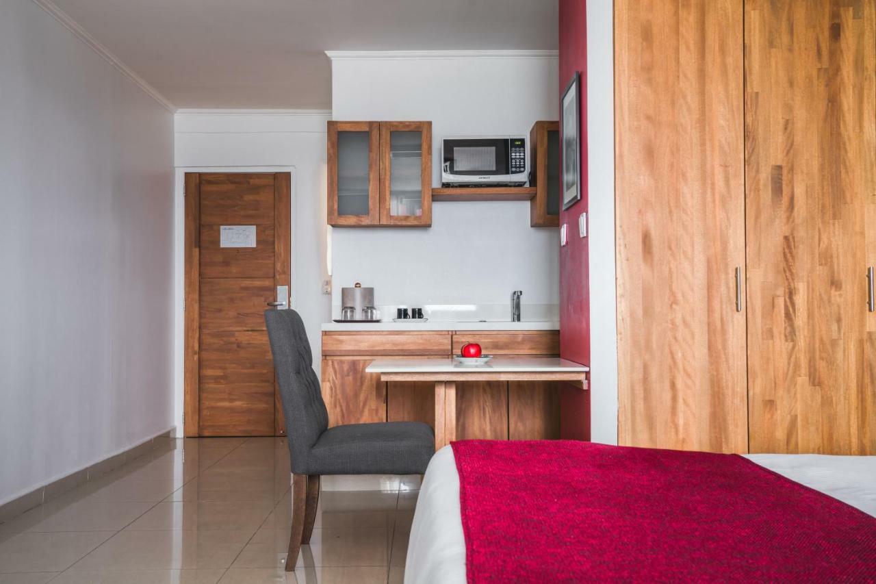 & Hotel 3*