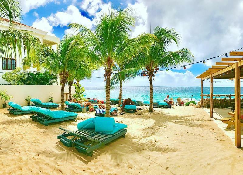 The Ritz Village (adults Only) 3* Willemstad