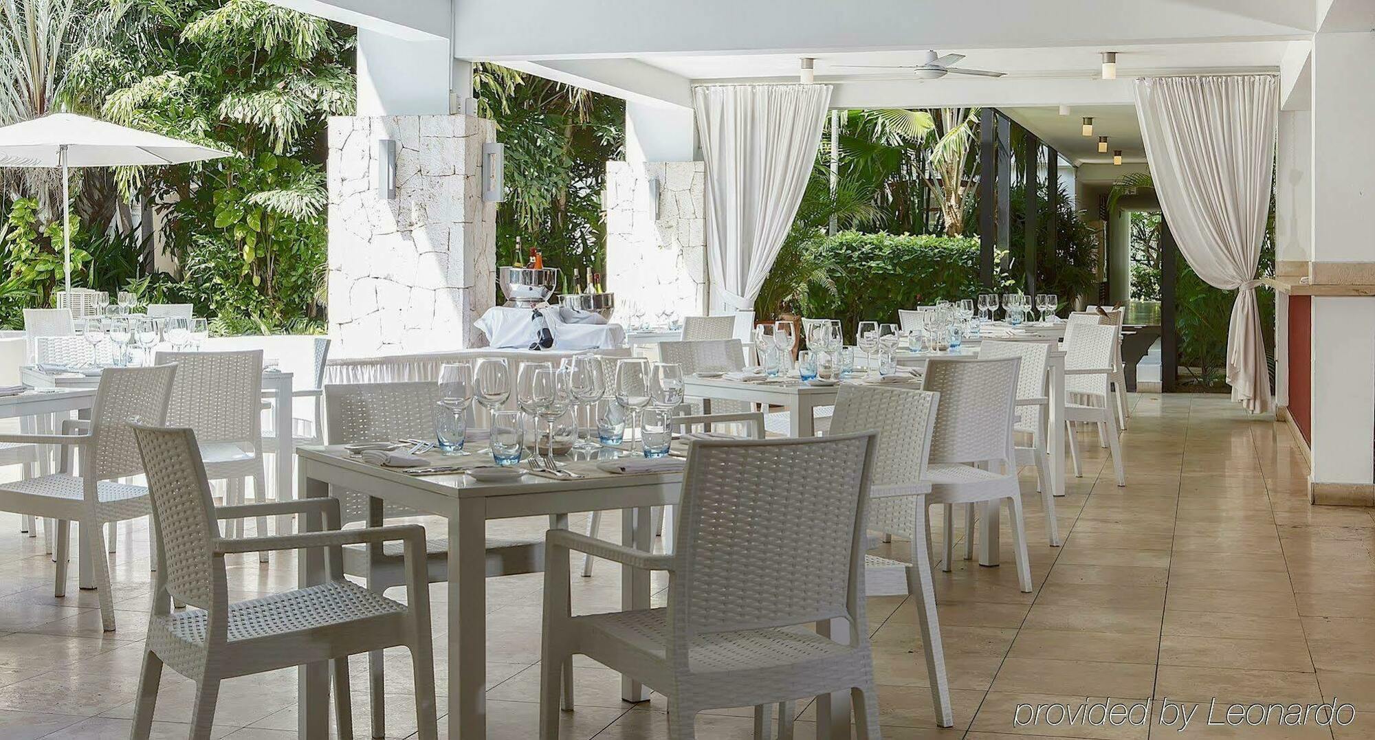 Floris - & Club - Adults Only Resort 4*