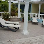 J&W Apartments