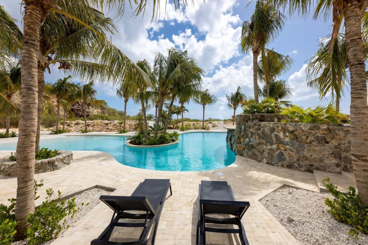 The Reef - Blue Bay Golf & Resort *