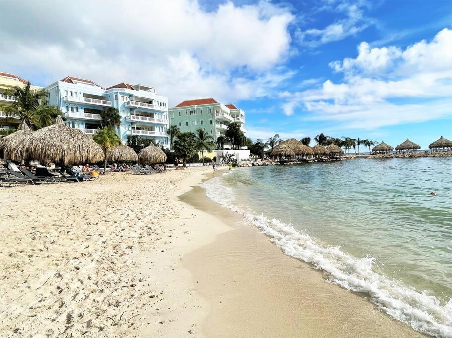 Villa Tip! Blue Bay Beachvilla 12 - Blue Bay Sint Michiel