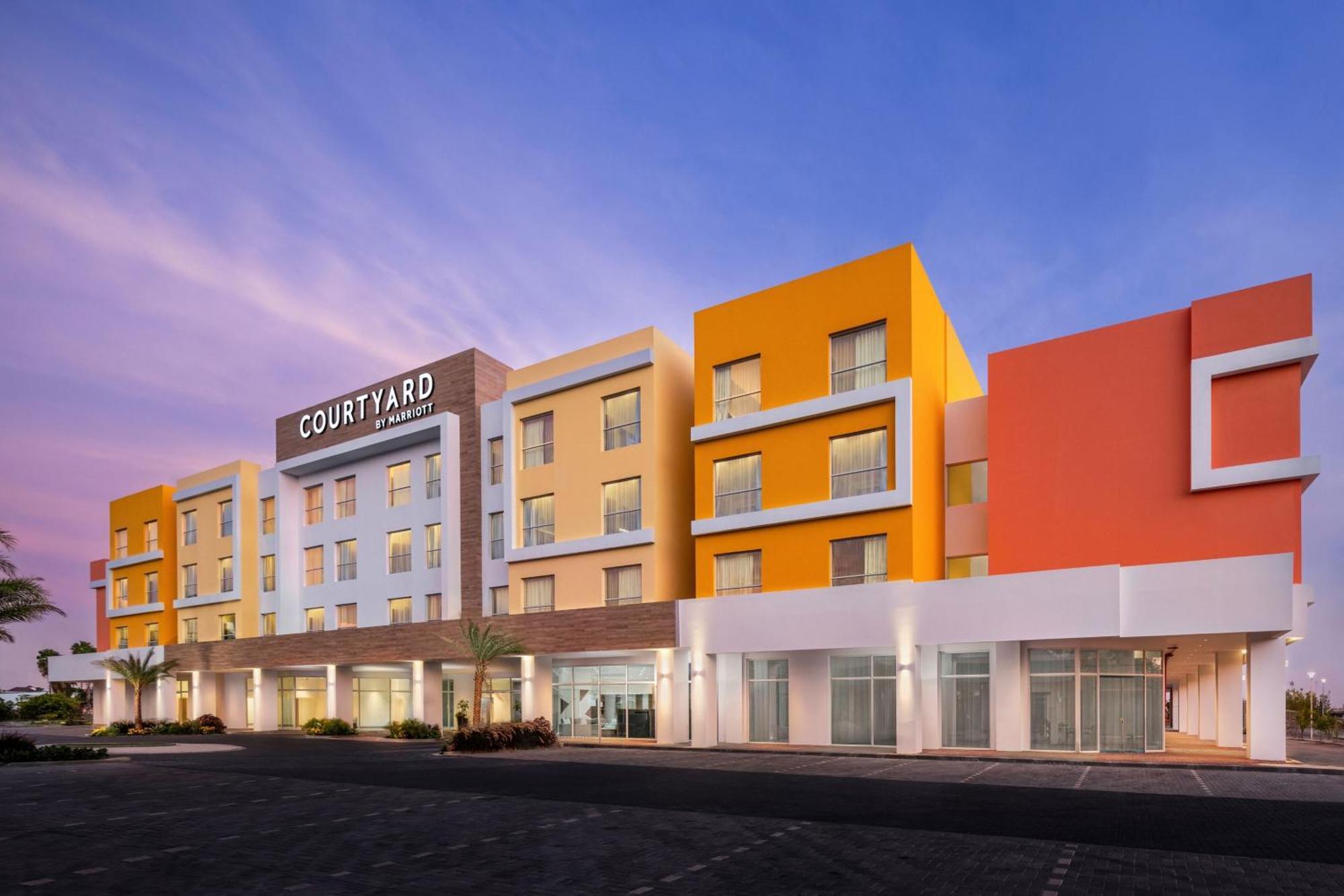 Courtyard By Marriott Curacao *