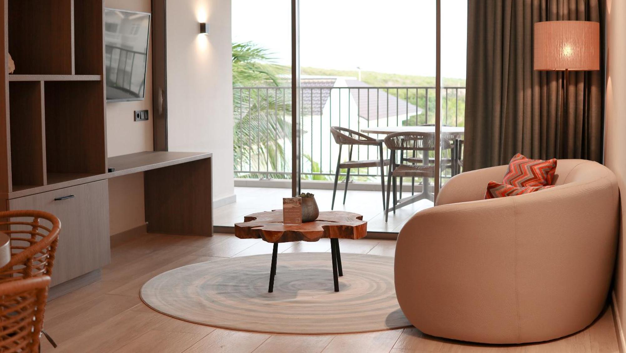 Dolphin & Wellness Curacao 3*