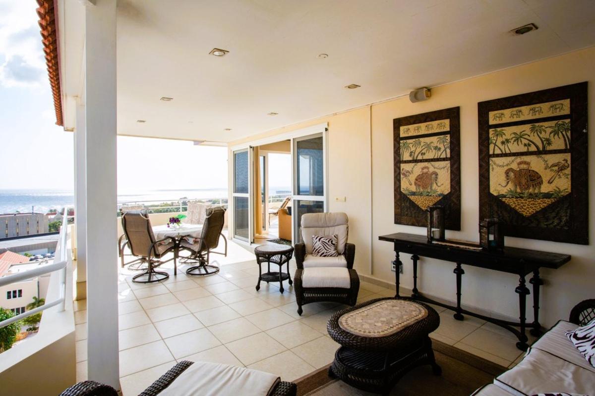 Luxe Penthouse Royal Palm *