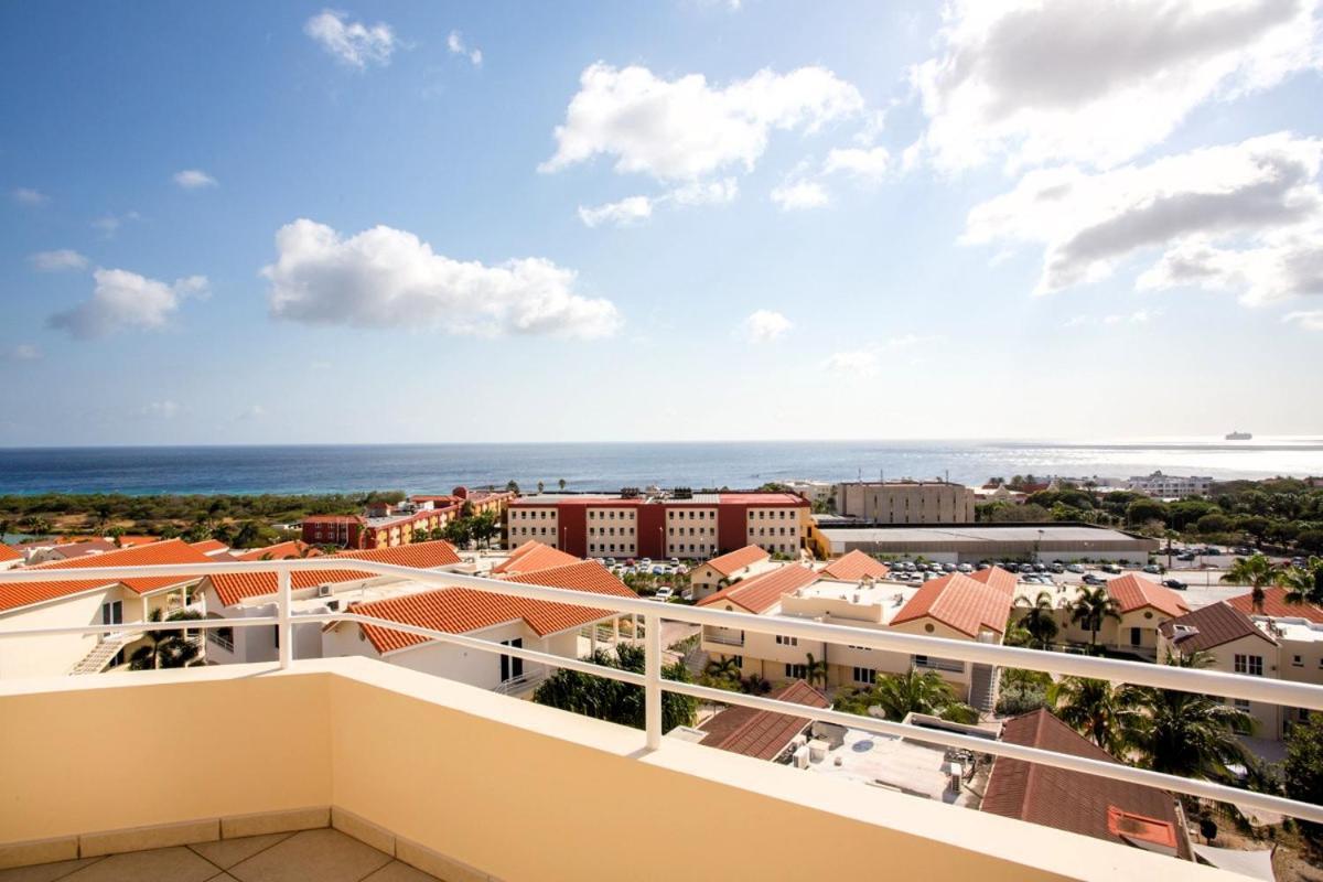 Luxe Penthouse Royal Palm