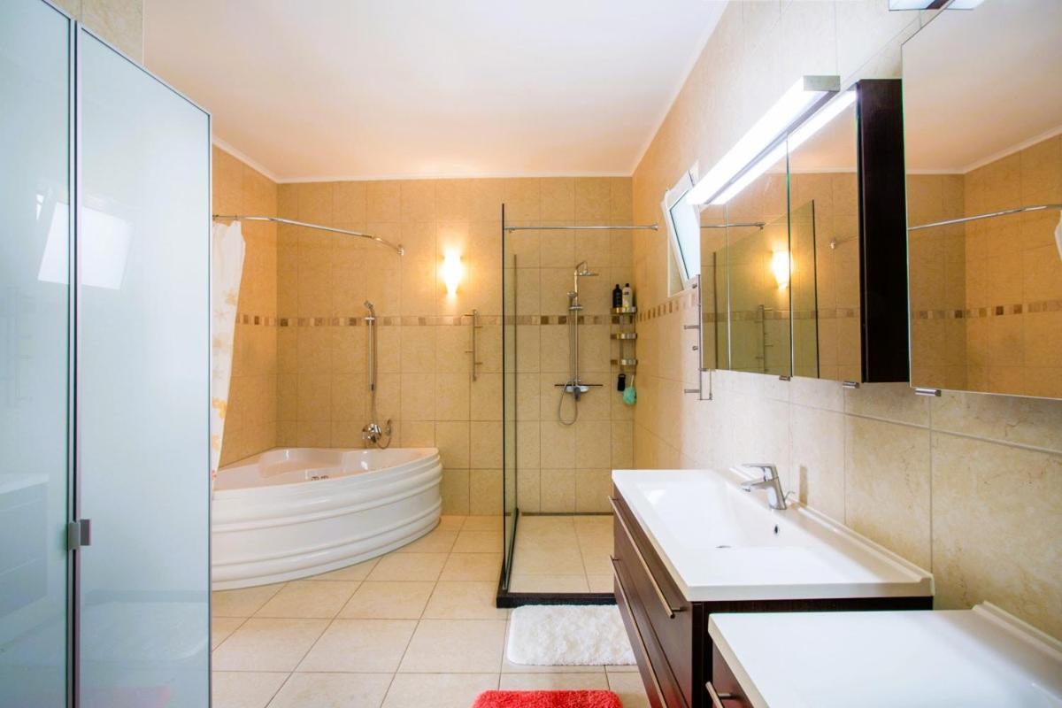Luxe Penthouse Royal Palm