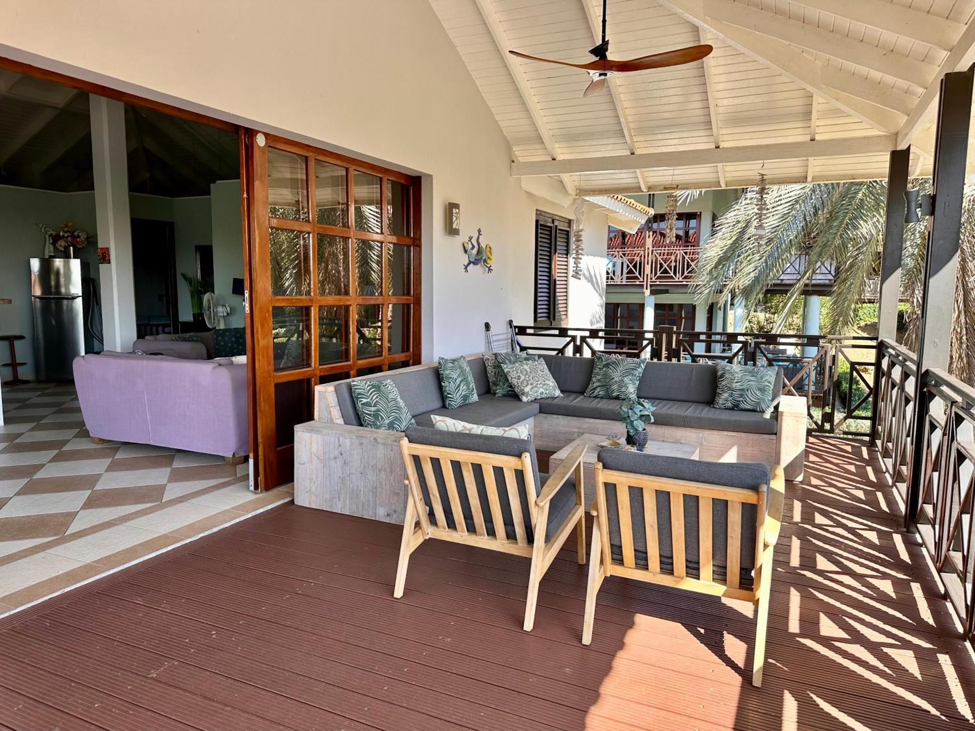 & Vakantiehuis Blauw Baai