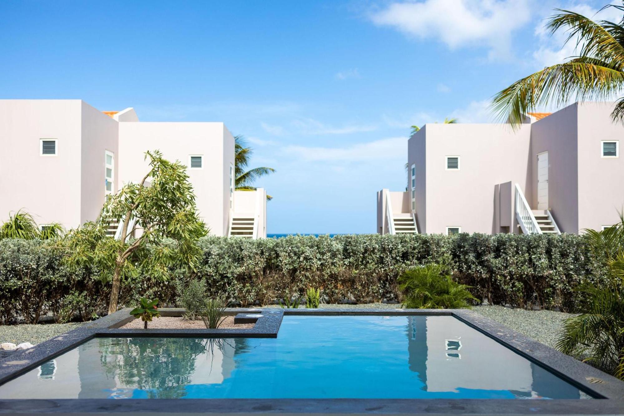 Resort Coral Estate Luxury Resort Willibrordus