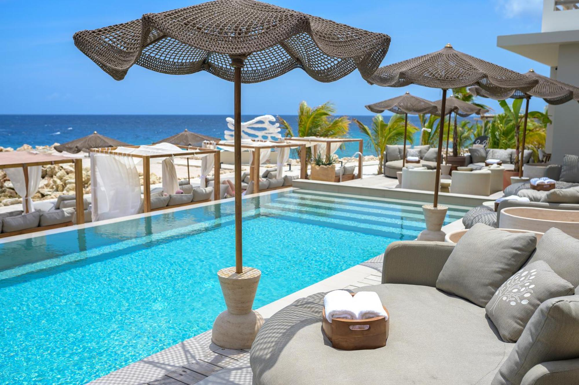 Art Curacao - Adults Only Hotel 4*