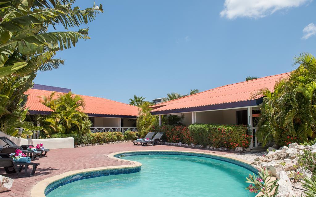 Blue Marlin Apartment Willemstad