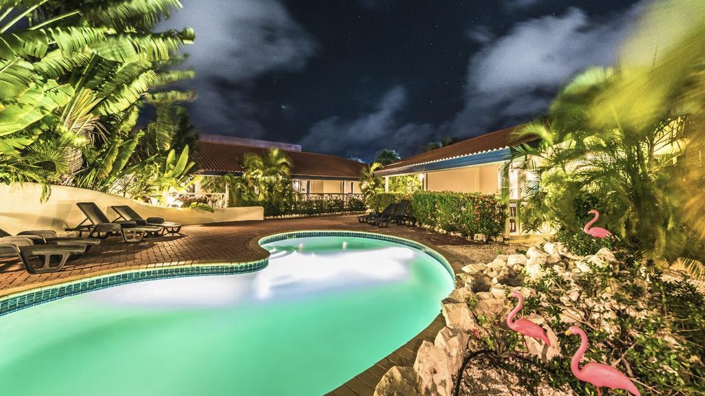 Blue Marlin Apartment Willemstad