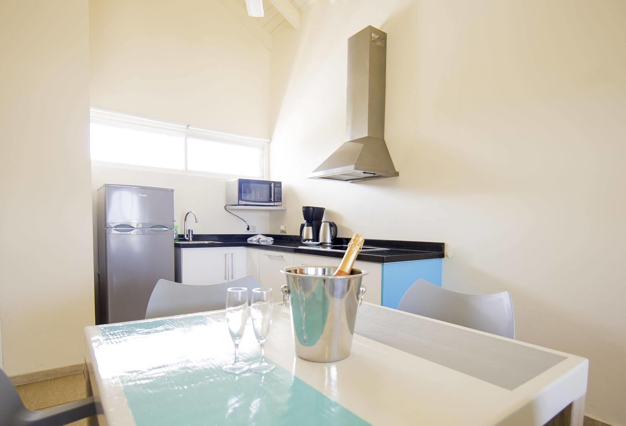 Hotel Dolphin & Wellness Curacao