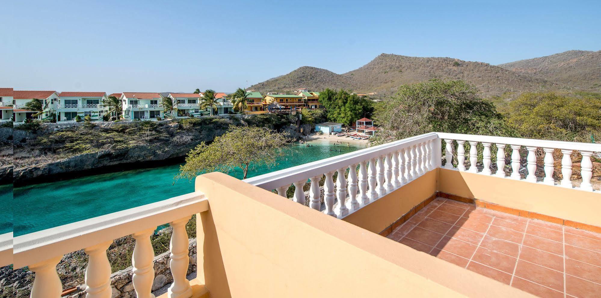 Lagun Blou Dive And Beach Resort Lagun