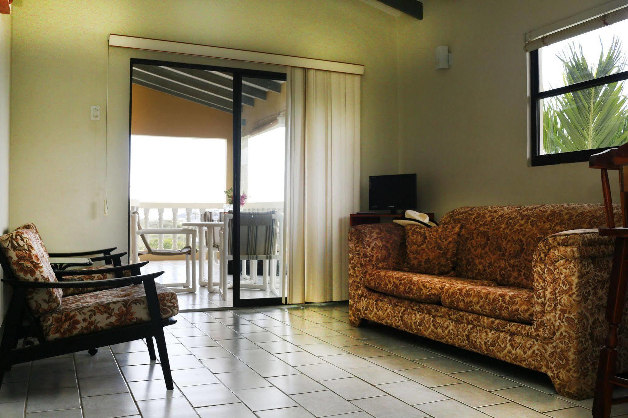 Apartment Hersher Studio's &