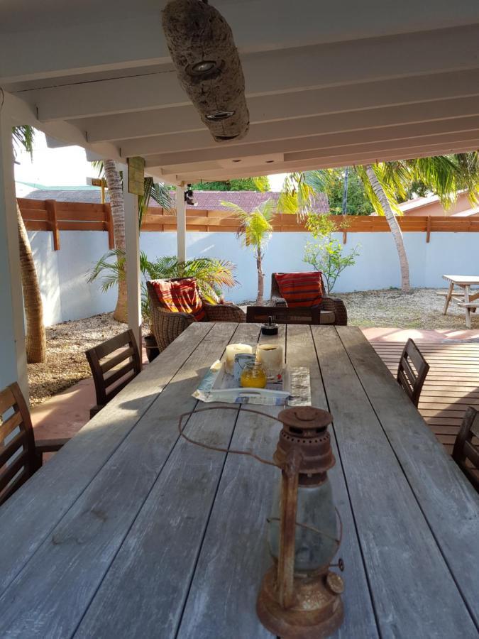 Charming One Block From The Sea Vakantiehuis *