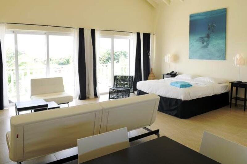 Dolphin & Wellness Curacao Hotel 3*