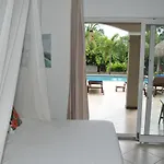 Hibiscus Beach House