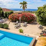 The Blue Ocean Villa / Curacao