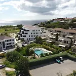 1 Room Apartment-Green View 8