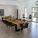 Stylish 4 Bedroom Modern Villa Design, Walking Distance From The Beach
