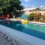 Tropical Breeze Curacao