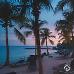 Villa At The Beach, Blue Bay Golf & Beach Resort