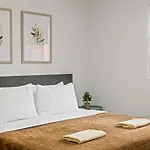 Curadise Living