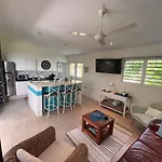 Nos Cu Nos, Ruim Appartement 65 M2 Met Zwembad,Inclusief Water En Electriciteit