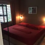 Frangipani Apartments