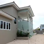 Villa Azov