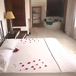 Bed And Breakfast Blenchi